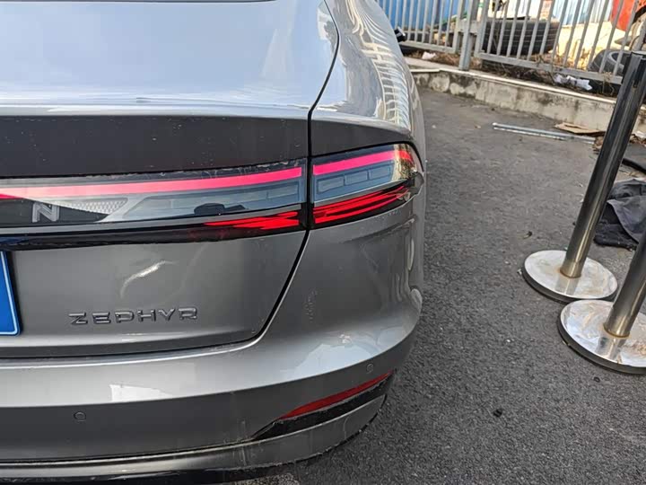 Lincoln Z (Zephyr) 2024 2024款 2.0T 两驱尊逸混动版