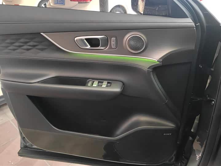 Chery Fulwin T8 2025 2025款 1.5T 130km 豪华版 5座