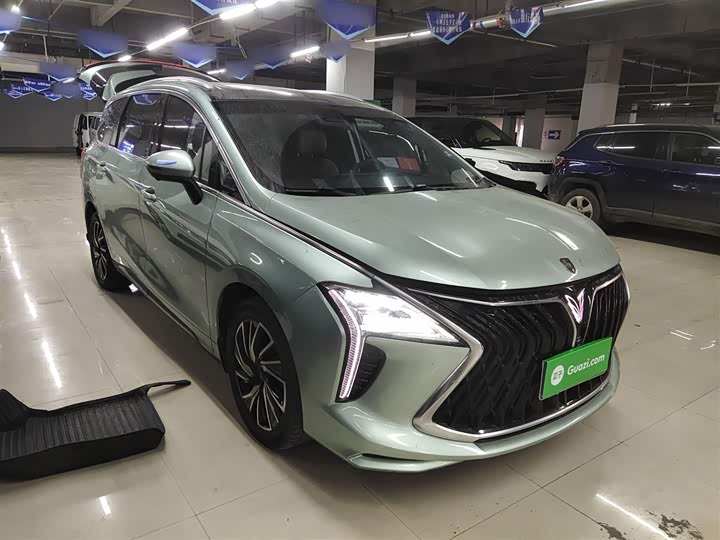 Dongfeng Forthing Yacht 2022 2022款 1.5T DCT逐浪版