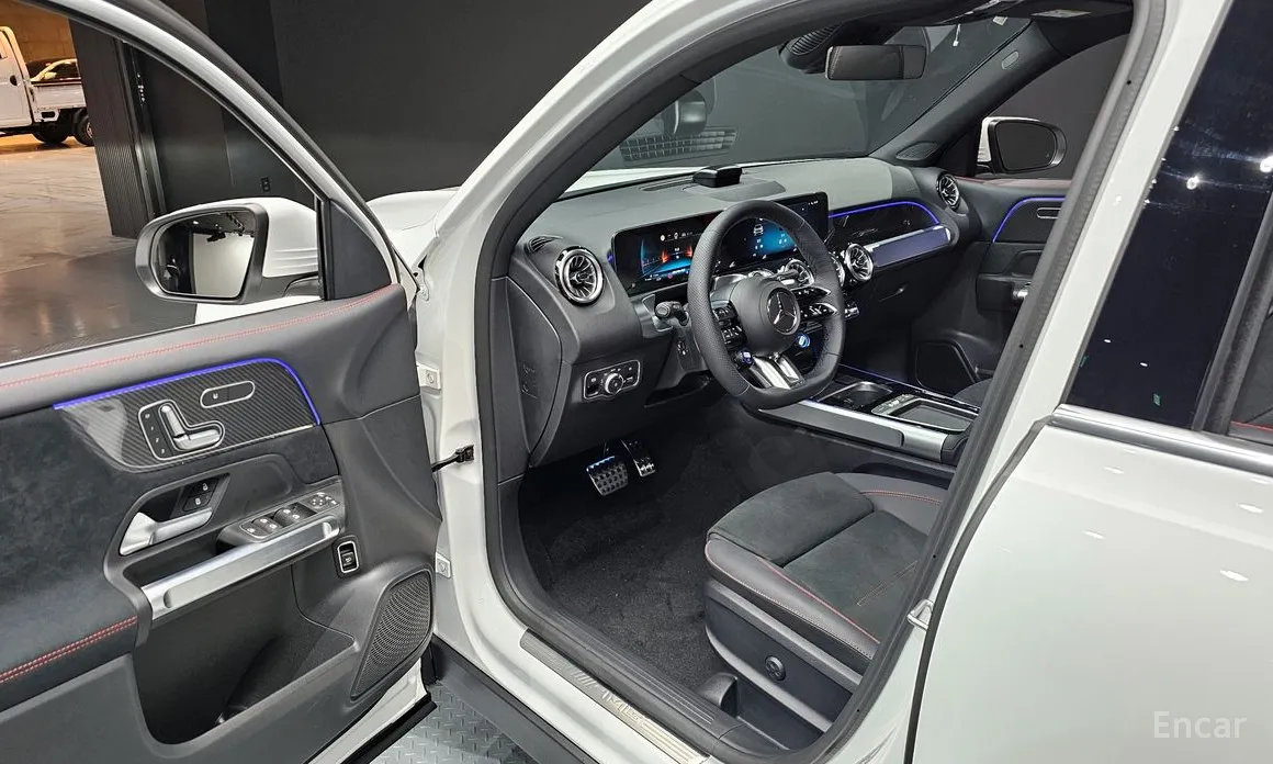 Mercedes-Benz GLB-Class 2020 AMG GLB35 4MATIC