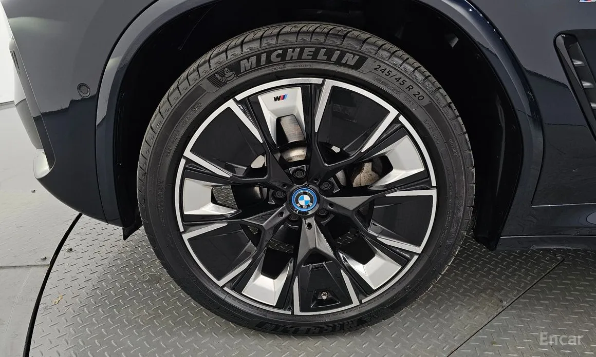 BMW iX3 2021 M Sports