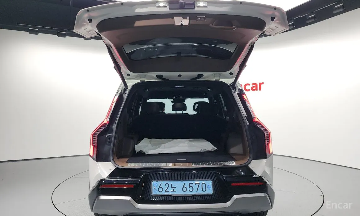 Kia EV9 2023 Long Range