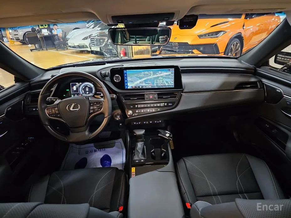 Lexus ES 2018 Executive