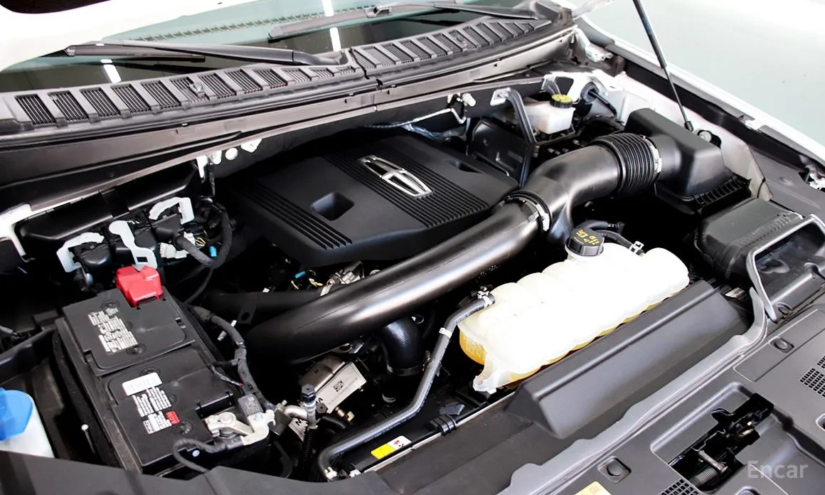 Lincoln Navigator 2018 3.5L Black Label