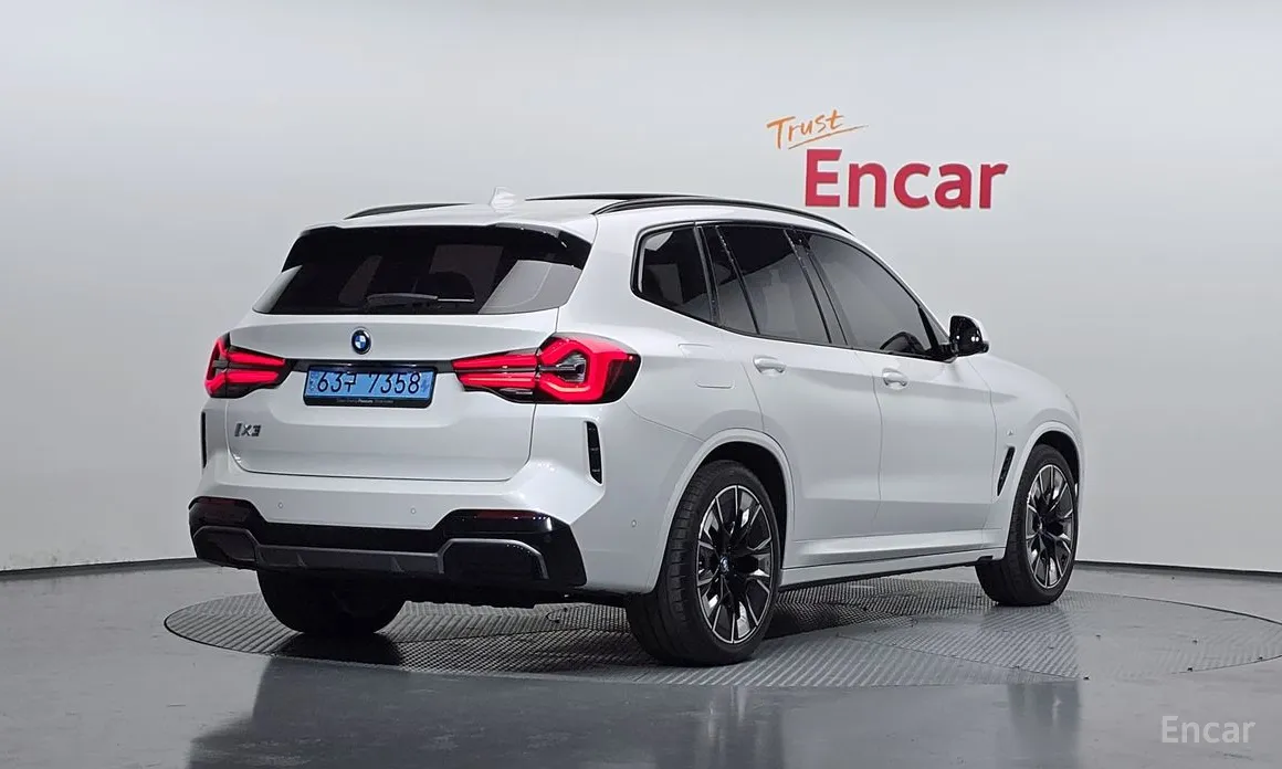 BMW iX3 2021 M Sports