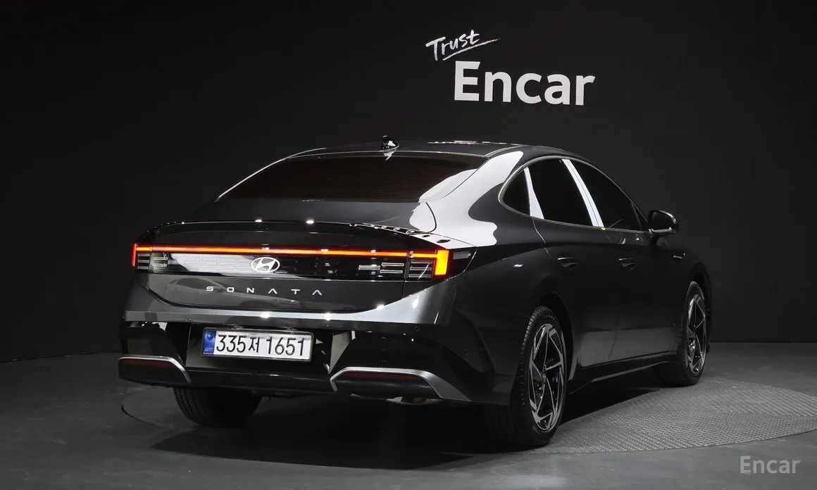 Hyundai Sonata 2023 1.6 Turbo