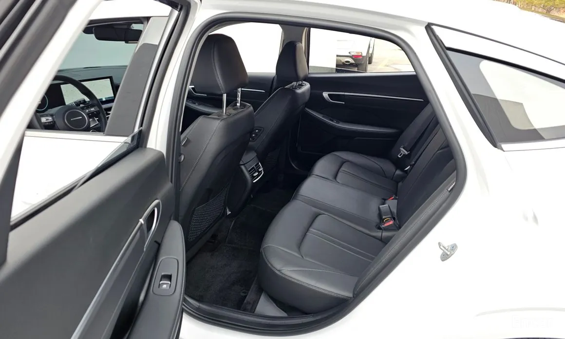 Hyundai Sonata 2023 1.6 Turbo