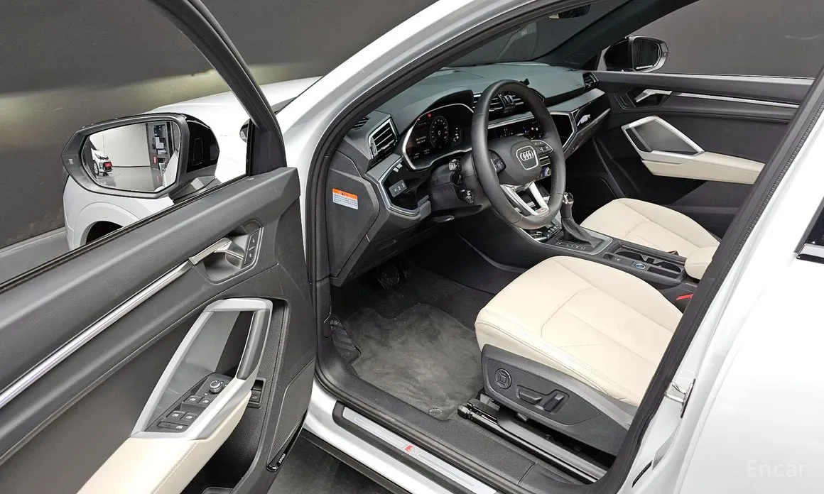 Audi Q3 2018 40 TFSI Quattro Premium