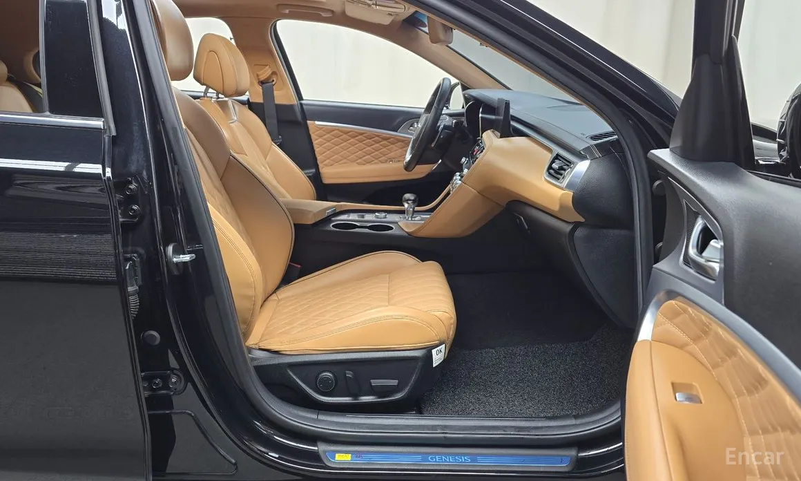 Genesis G70 2022 Gasoline 2.0T 4WD