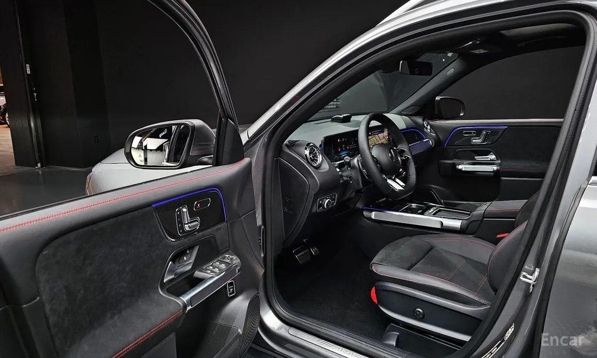 Mercedes-Benz GLB-Class 2020 AMG GLB35 4MATIC