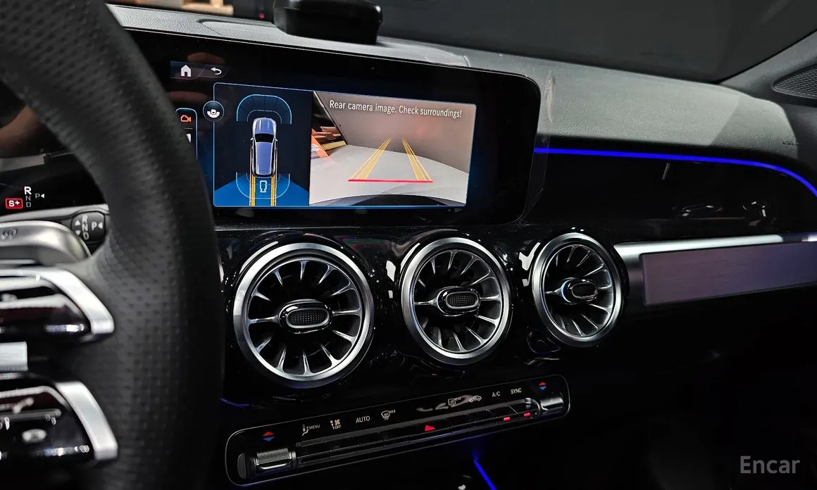 Mercedes-Benz GLB-Class 2020 AMG GLB35 4MATIC