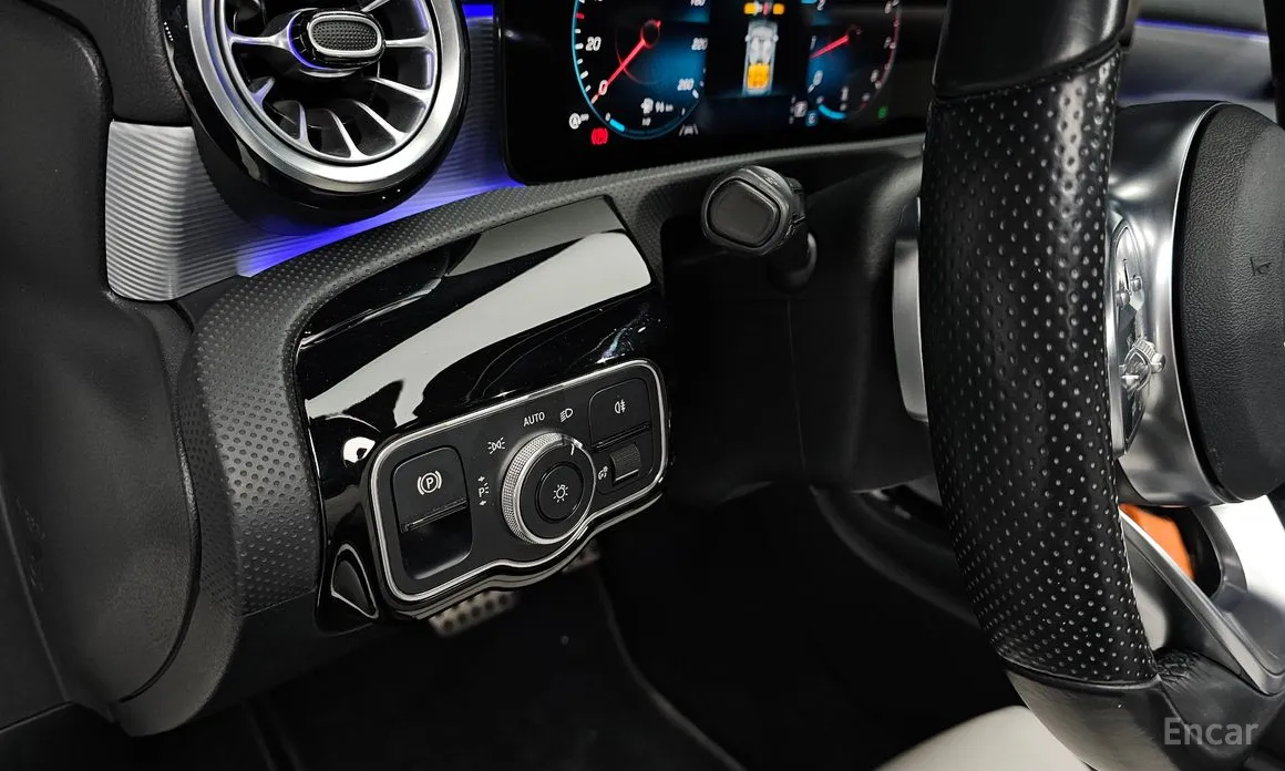 Mercedes-Benz A-Class 2019 A250 4MATIC Sedan