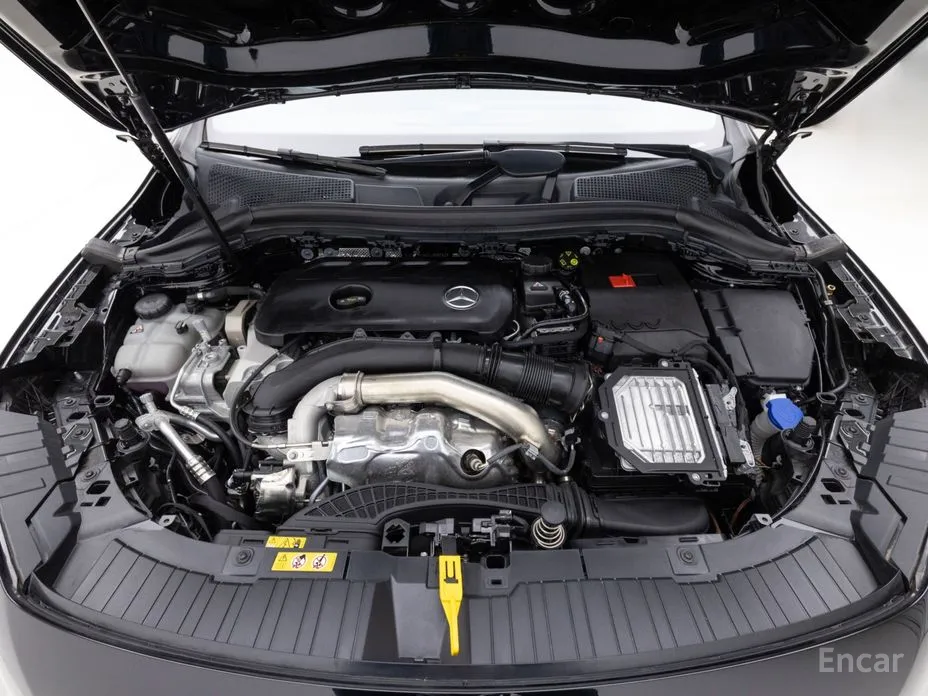 Mercedes-Benz GLA-Class 2020 GLA250 4MATIC