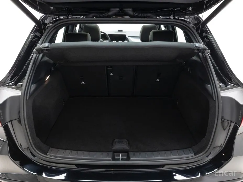 Mercedes-Benz GLA-Class 2020 GLA250 4MATIC