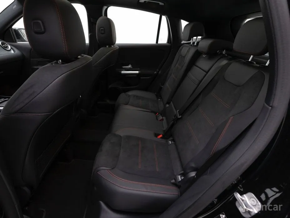 Mercedes-Benz GLA-Class 2020 GLA250 4MATIC