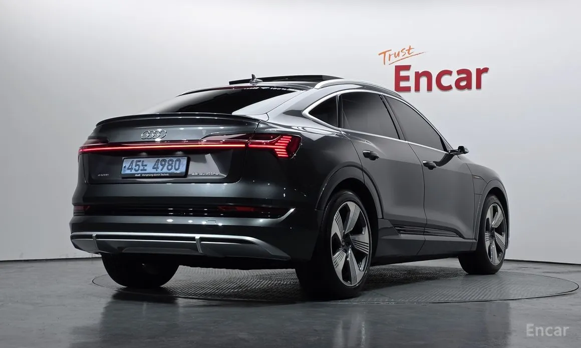 Audi e-tron 2020 55 Quattro Sportback