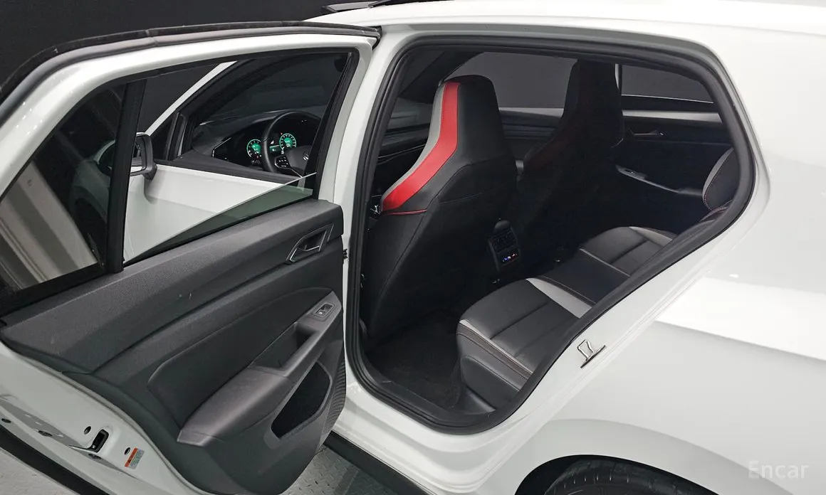 Volkswagen Golf 2022 2.0 GTI