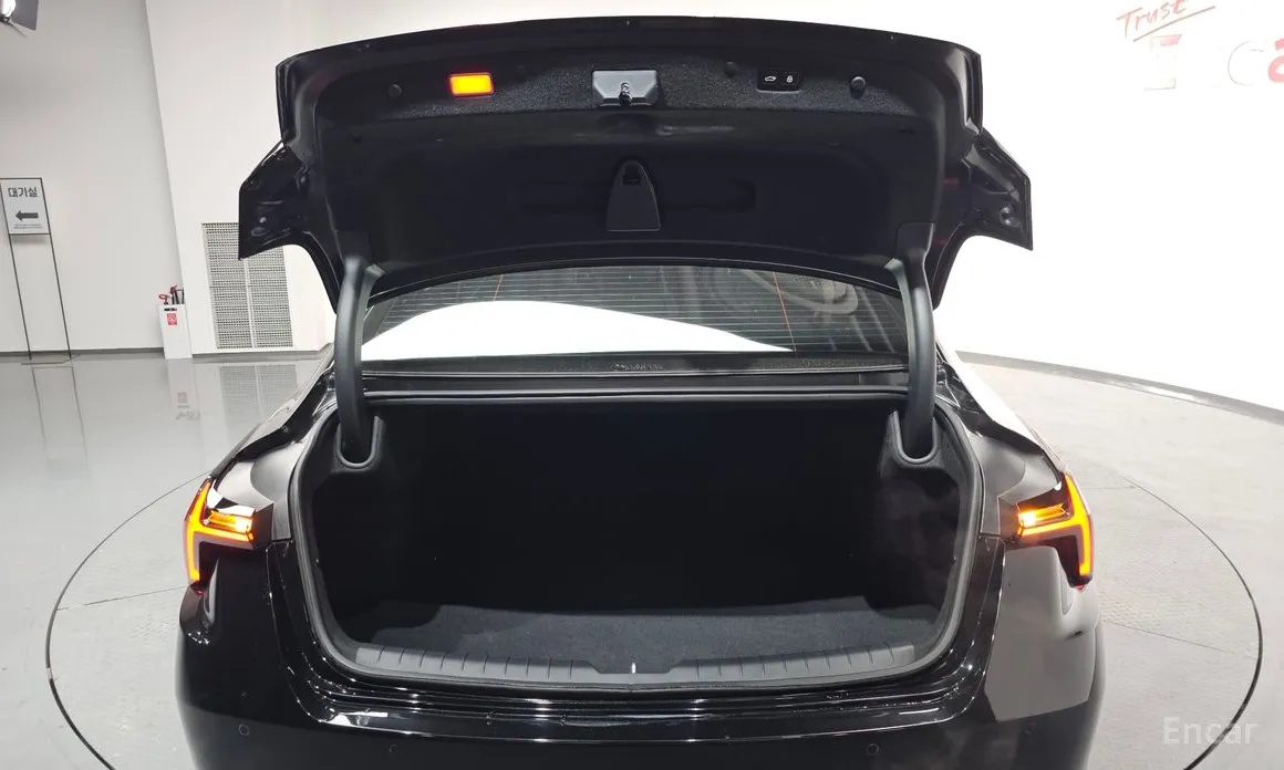 Kia K8 2024 Signature