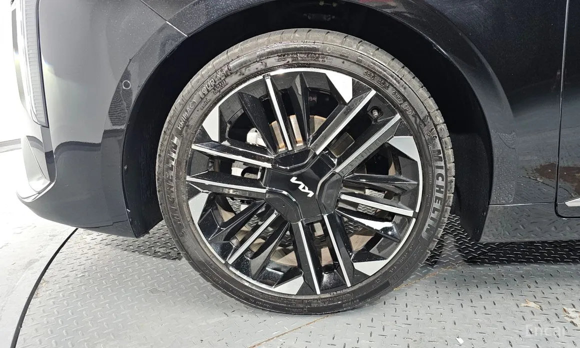 Kia K8 2024 Signature