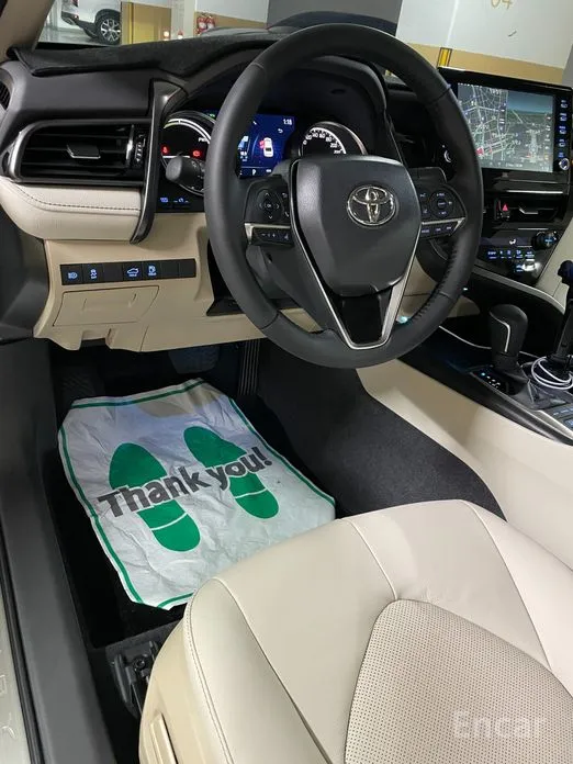 Toyota Camry 2017 2.5 XLE Hybrid