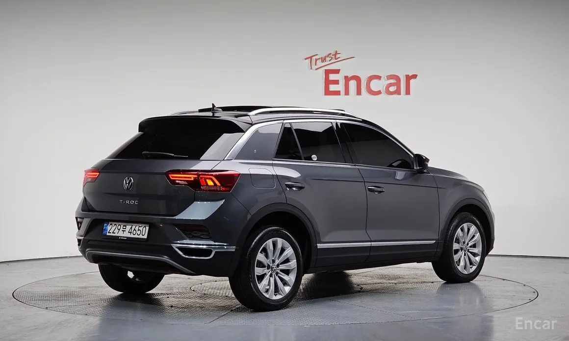 Volkswagen T-Roc 2021 2.0 TDI Premium