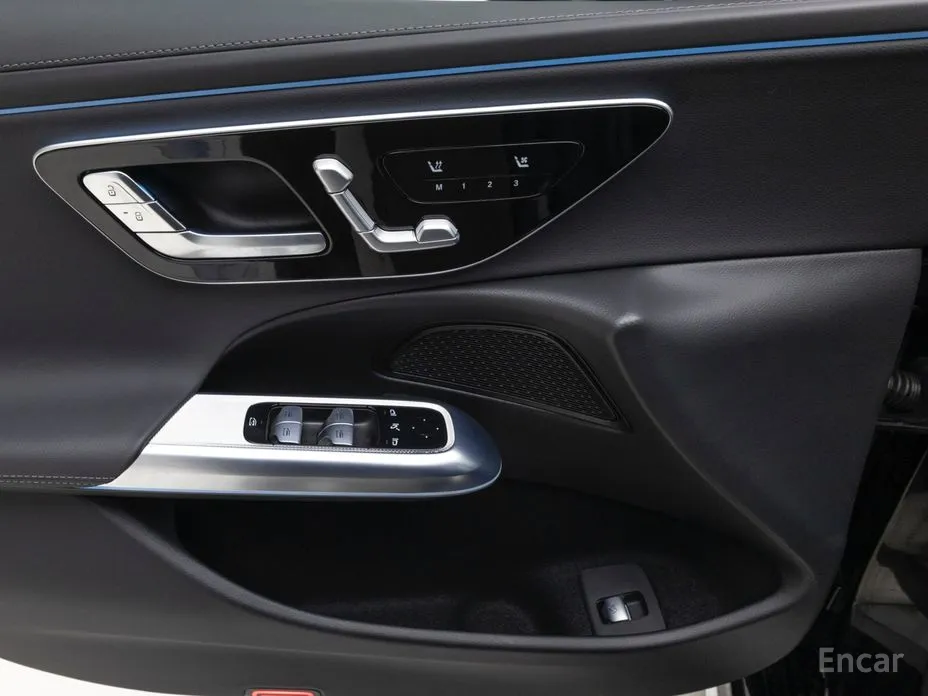 Mercedes-Benz E-Class 2024 E220d 4MATIC Exclusive