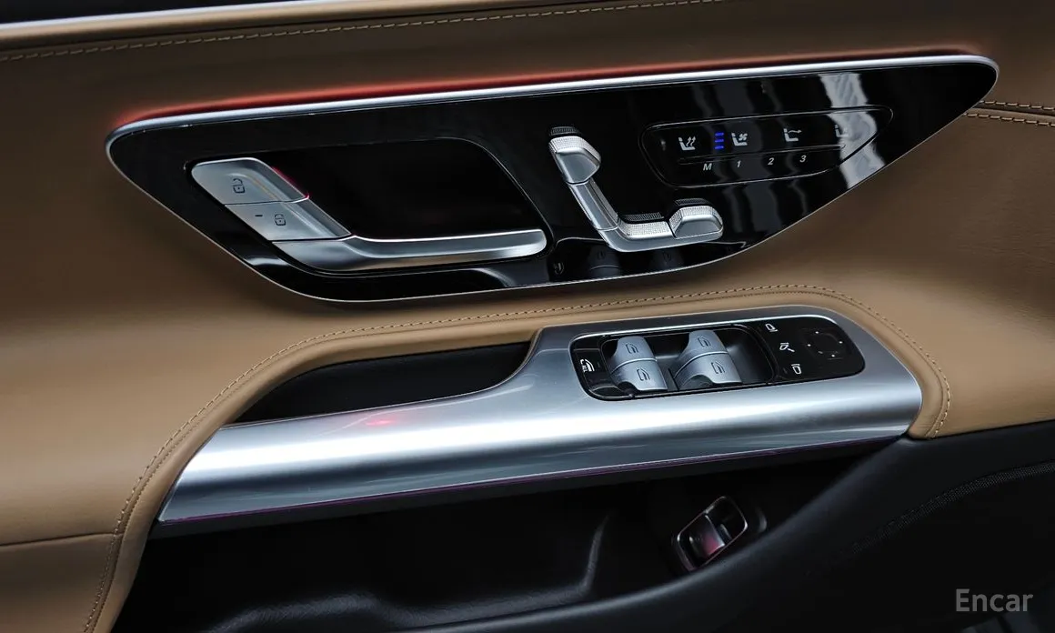 Mercedes-Benz SL-Class 2023 AMG SL63 4MATIC+ Manufaktur