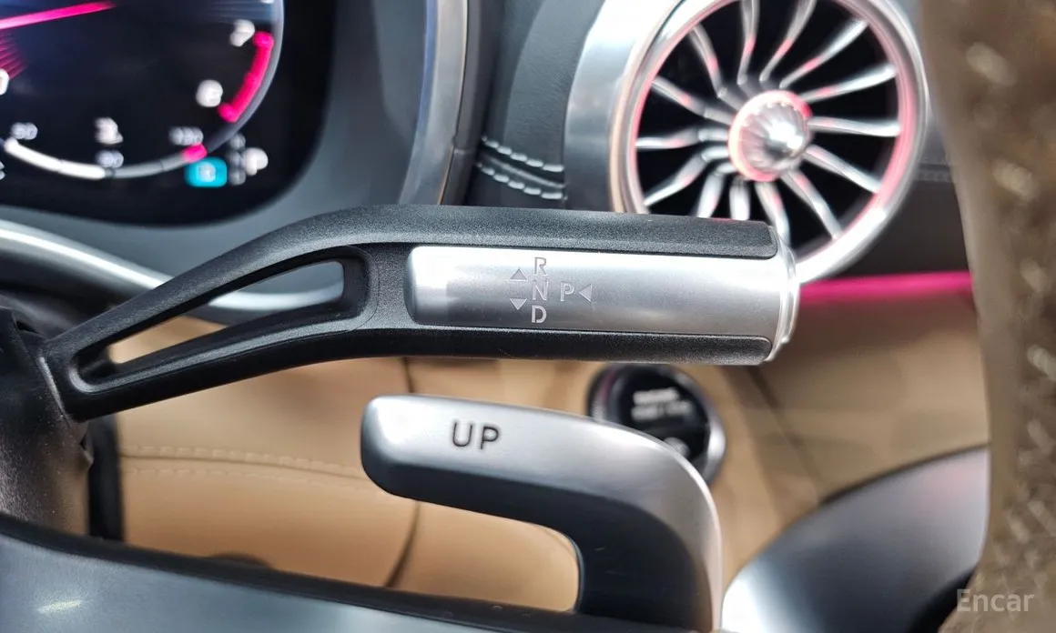 Mercedes-Benz SL-Class 2023 AMG SL63 4MATIC+ Manufaktur