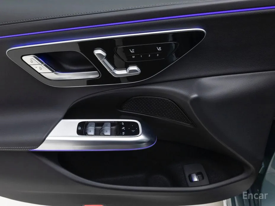 Mercedes-Benz E-Class 2024 E220d 4MATIC Exclusive