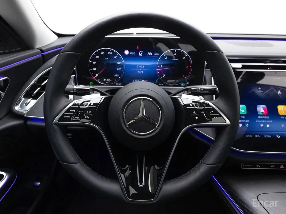 Mercedes-Benz E-Class 2024 E220d 4MATIC Exclusive