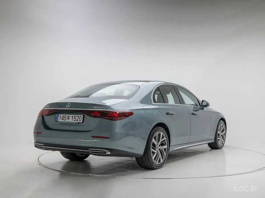 Mercedes-Benz E-Class 2024 E220d 4MATIC Exclusive