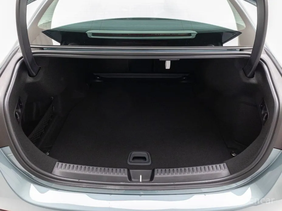 Mercedes-Benz E-Class 2024 E220d 4MATIC Exclusive