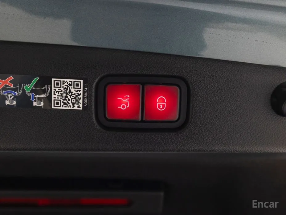 Mercedes-Benz E-Class 2024 E220d 4MATIC Exclusive