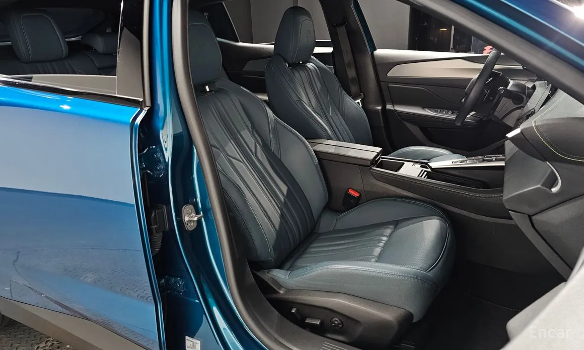 Peugeot 408 2023 1.2 Pure Tech GT