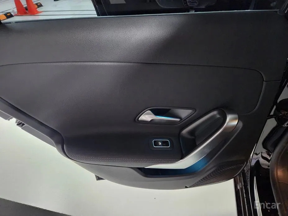 Mercedes-Benz A-Class 2019 A220 Sedan