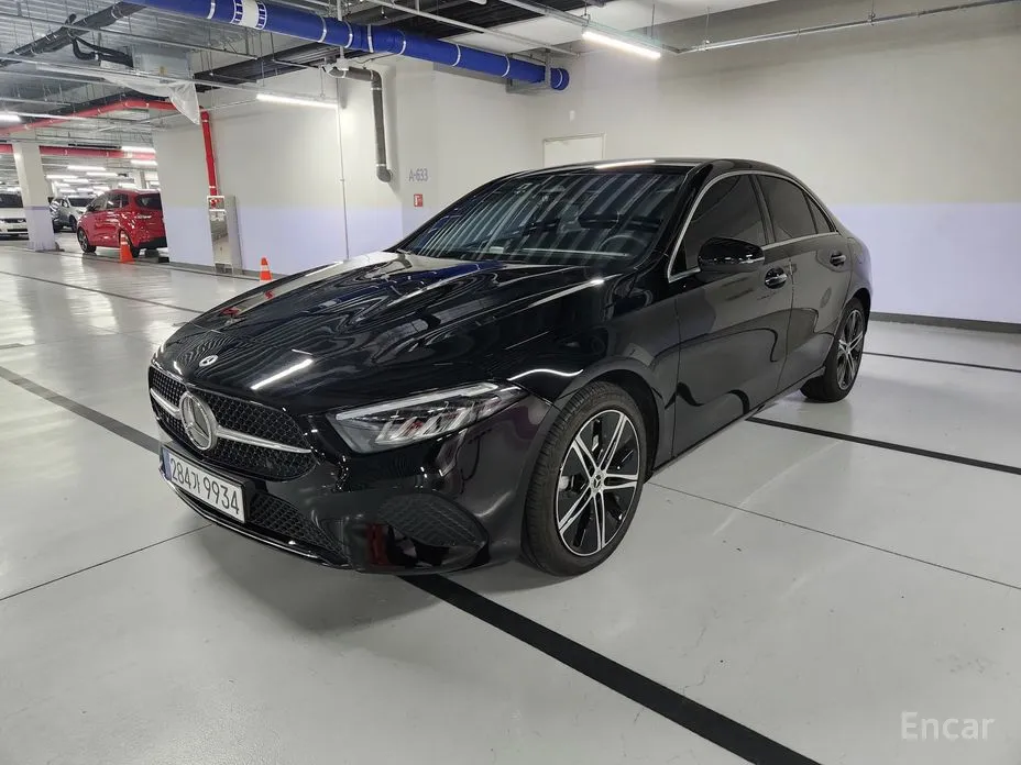 Mercedes-Benz A-Class 2019 A220 Sedan