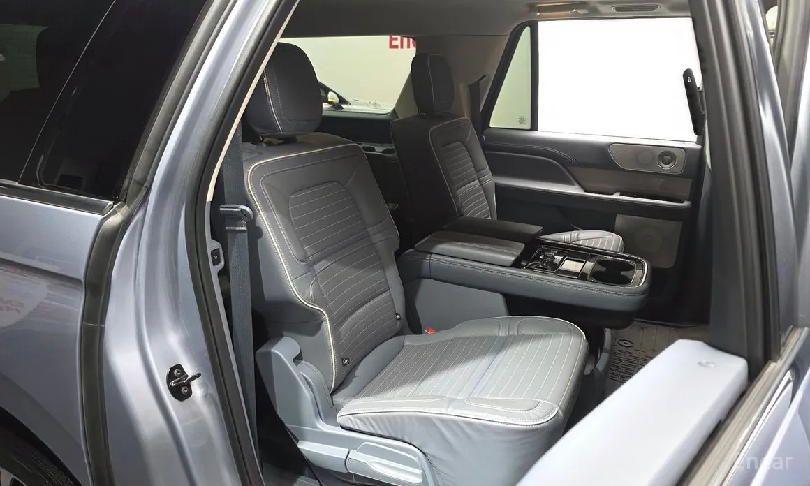 Lincoln Navigator 2018 3.5L Black Label