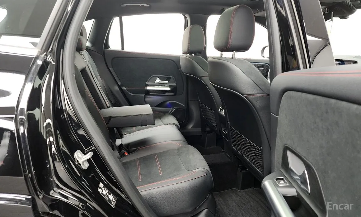 Mercedes-Benz GLA-Class 2020 GLA250 4MATIC