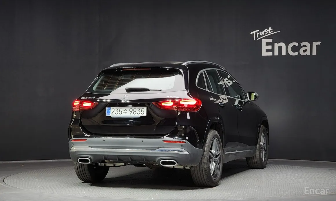 Mercedes-Benz GLA-Class 2020 GLA250 4MATIC