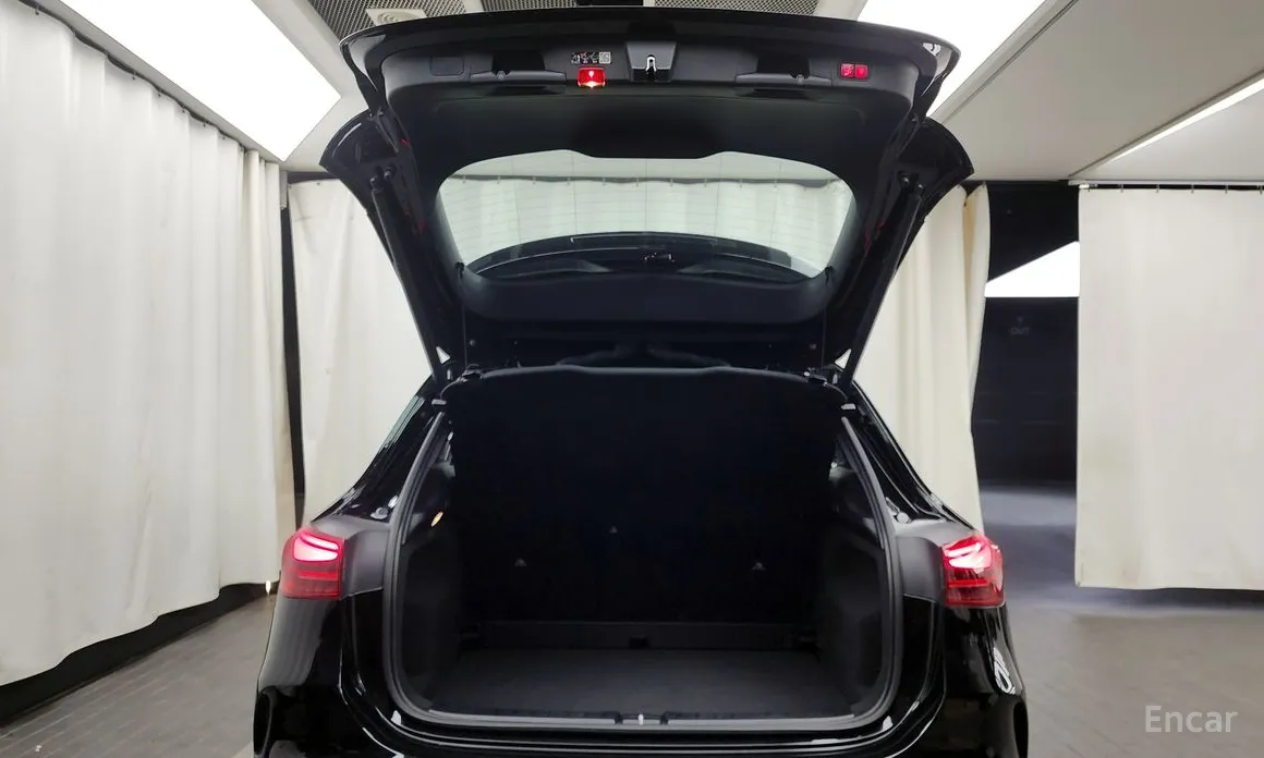 Mercedes-Benz GLA-Class 2020 GLA250 4MATIC