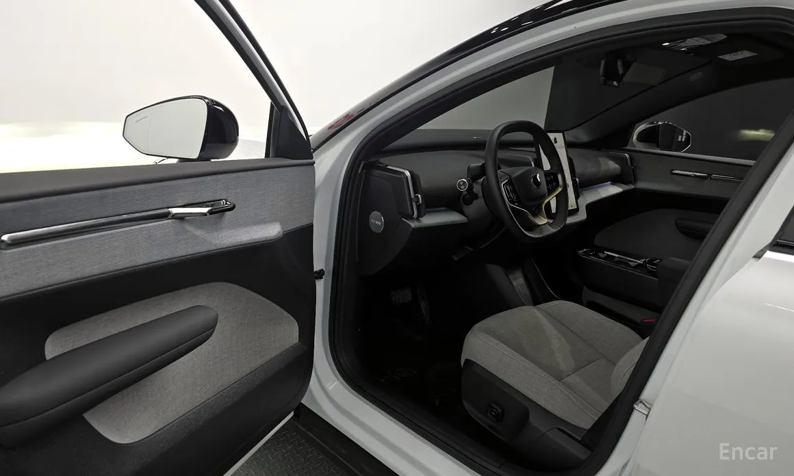 Volvo EX30 2024 Ultra