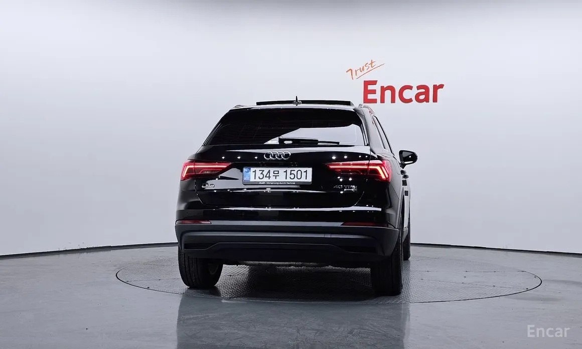 Audi Q3 2018 40 TFSI Quattro