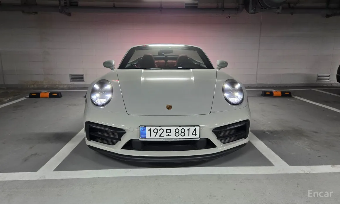 Porsche 911 2019 Carrera GTS Cabriolet