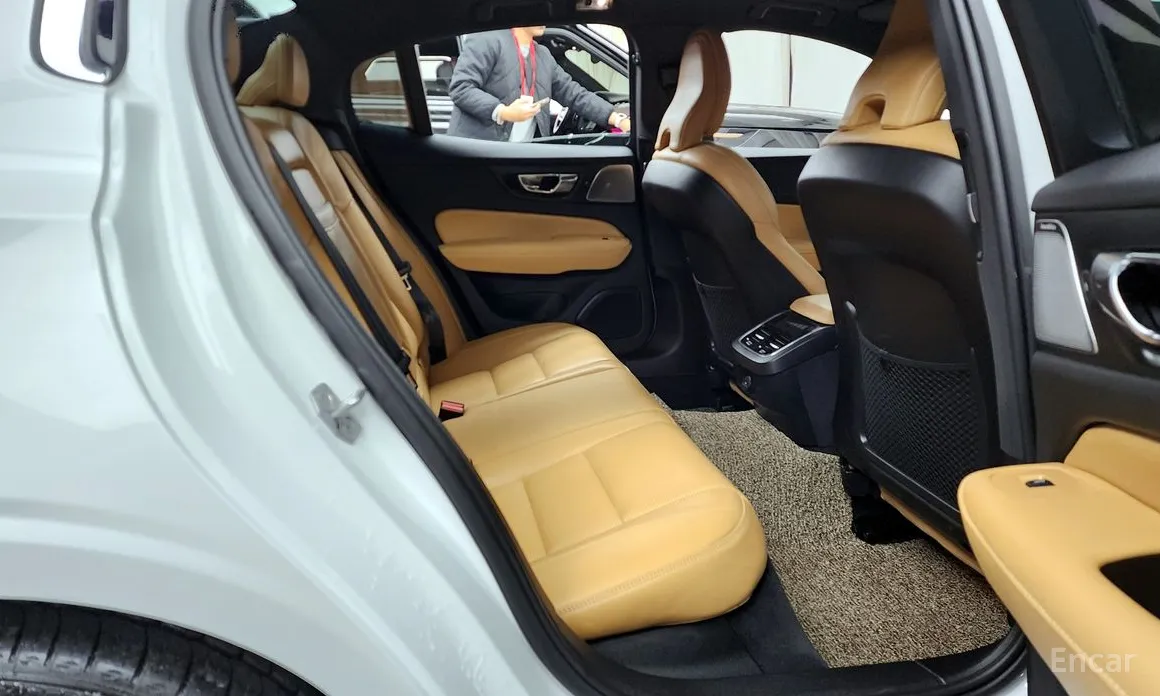 Volvo S60 2019 B5 Inscription