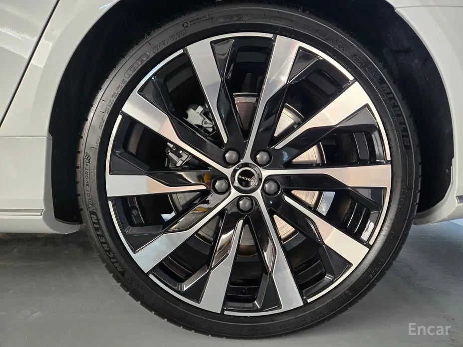 Volvo S90 2016 B5 Ultra Bright