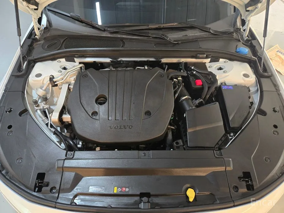 Volvo S90 2016 B5 Ultra Bright