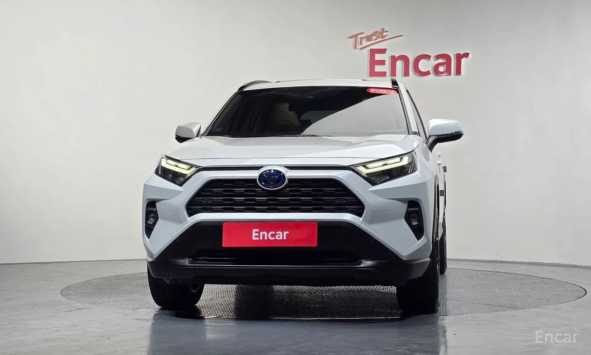 Toyota RAV4 2019 2.5 2WD Hybrid XLE