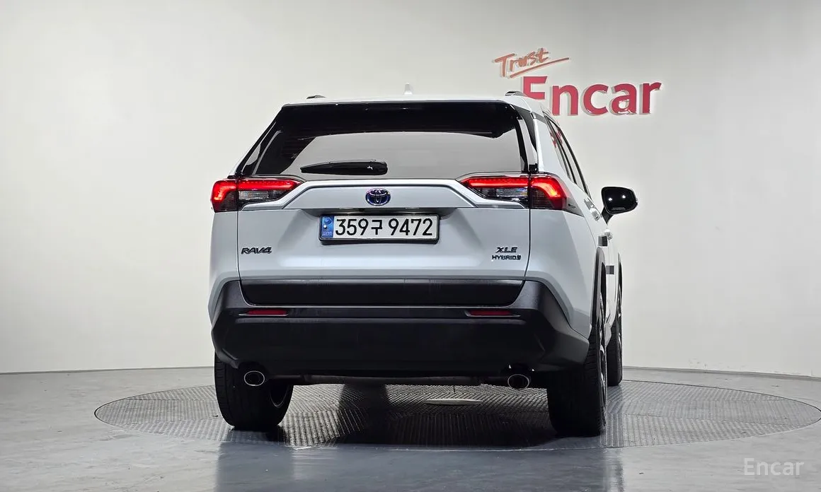 Toyota RAV4 2019 2.5 2WD Hybrid XLE