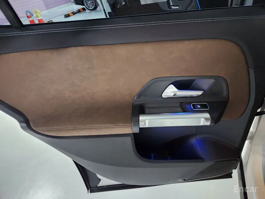 Mercedes-Benz GLB-Class 2020 AMG GLB35 4MATIC