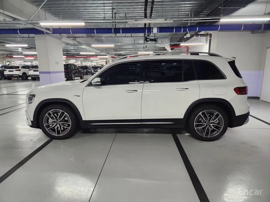 Mercedes-Benz GLB-Class 2020 AMG GLB35 4MATIC